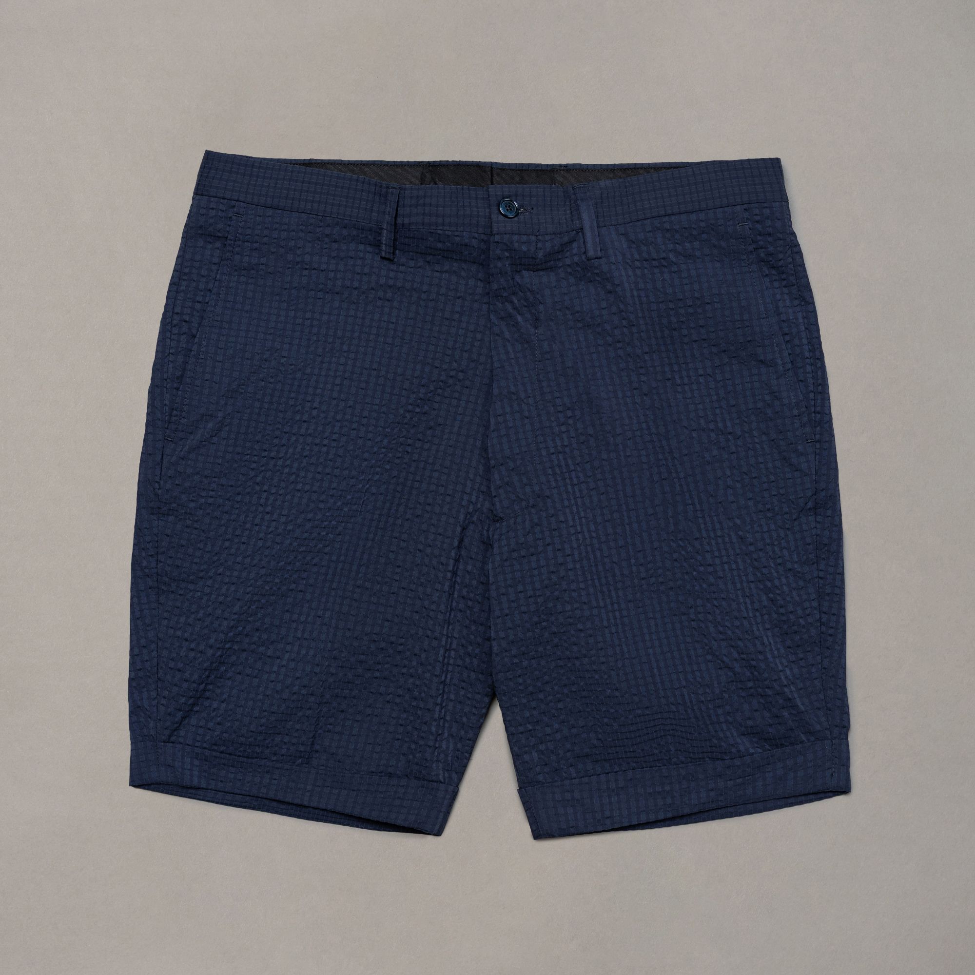 Bermuda blu a griglia di Elio Evan con patta a bottone singolo